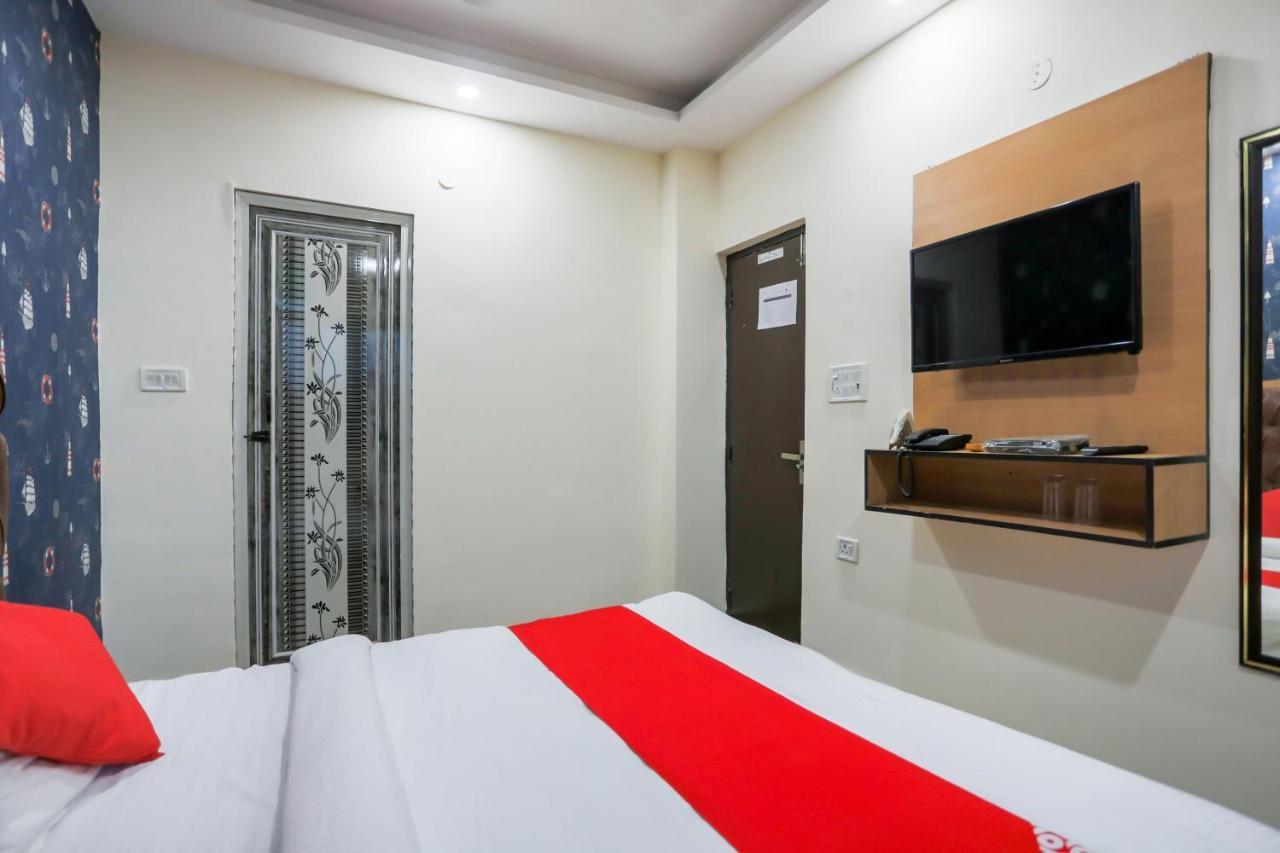 Oyo Flagship 7705 The Sky Residency 3* New Delhi
