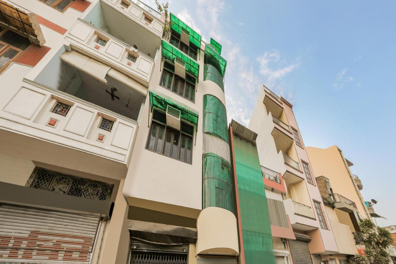 Oyo Flagship 7705 The Sky Residency New Delhi